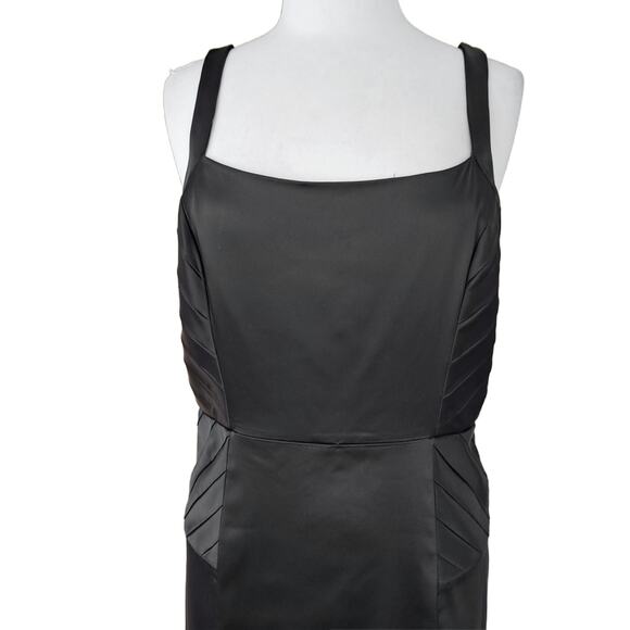 Calvin Klein Black  Stretch Satin Sleeveless Sheath Dress Size 12 Cocktail Party - Picture 2 of 10